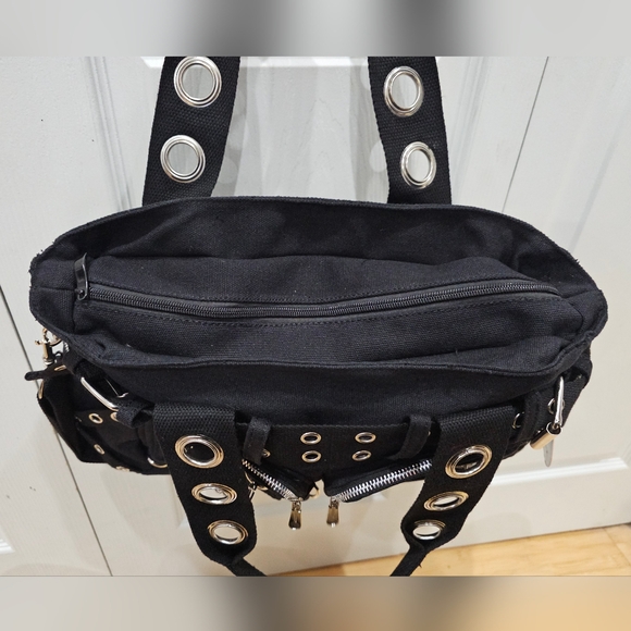 Y2K Style Punk Goth Voodoo Vixen Grommet O-Ring Black Silver Buckle Purse Bag - Picture 6 of 12